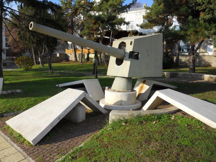 Паметник на българската брегова артилерия, Балчик, България