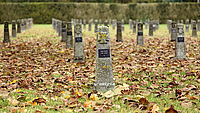 Lagerfriedhof des ehemaligen Kriegsgefangenenlagers Marchtrenk, Ober&ouml;sterreich, &Ouml;sterreich